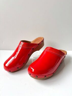 Penelope Chilvers Red Patent Leather Studded Wooden Heel Clogs Size 40/9 US